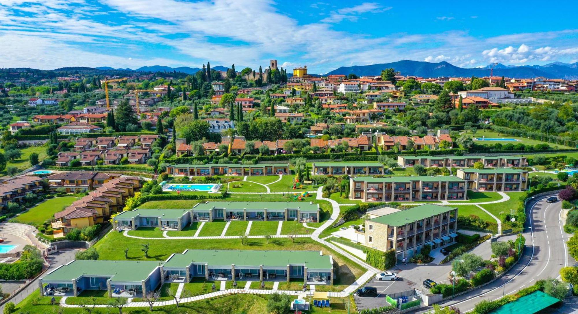 Moniga del Garda 릴레 로사 데이 벤티 아파트 호텔 외부 사진
